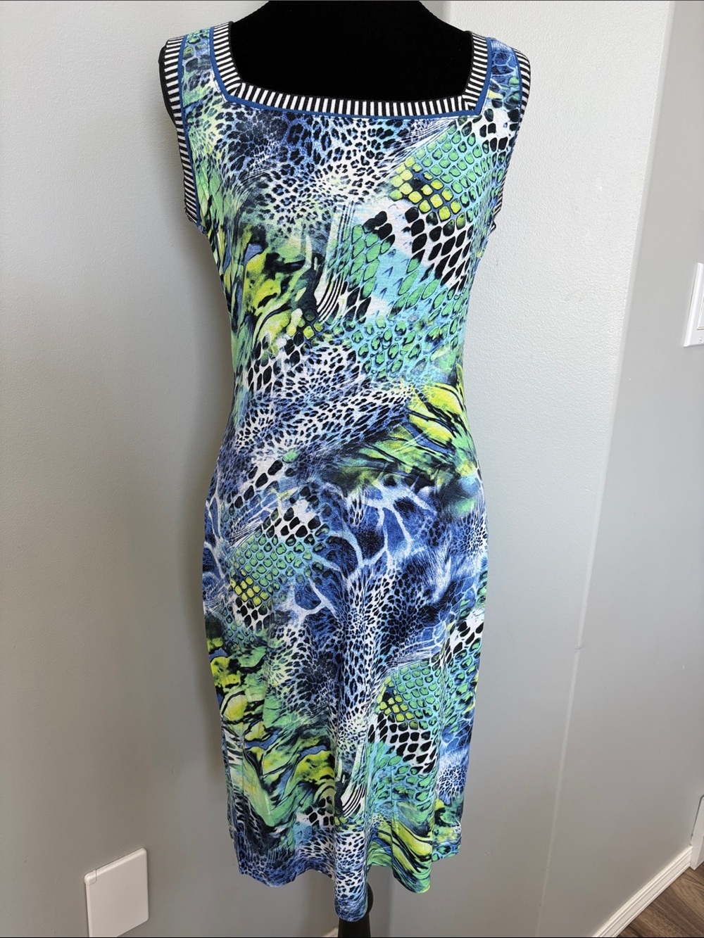 Joseph Ribkoff Blue, Green & White Printed Midi Sheath Dress